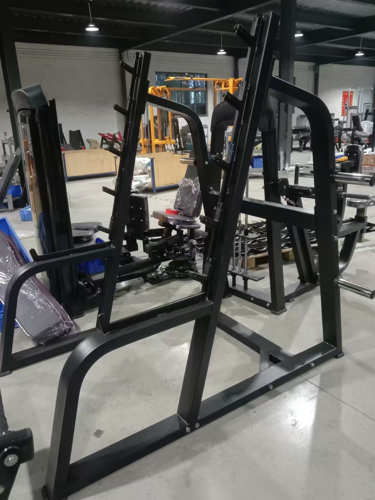 Heavy Equipment Training - Rak Squat Power Cage, Rak Power